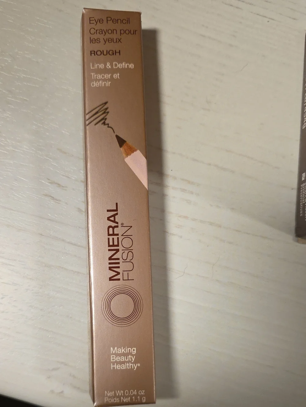Mineral Fusion Rough Eye Pencil - Brown (Warm Brown Shade)